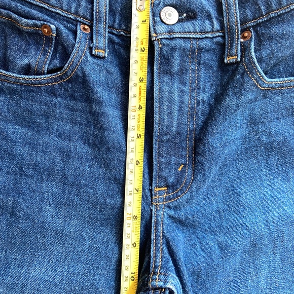 Abercrombie & Fitch Mid Rise 90s Straight Jean - Picture 4 of 6